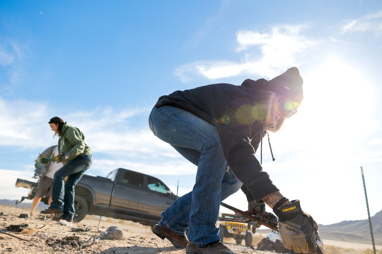 2024-parker-400-desert-clean-up-08