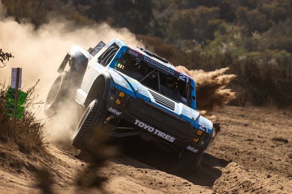 2024-score-baja1000-toyo-highres-25