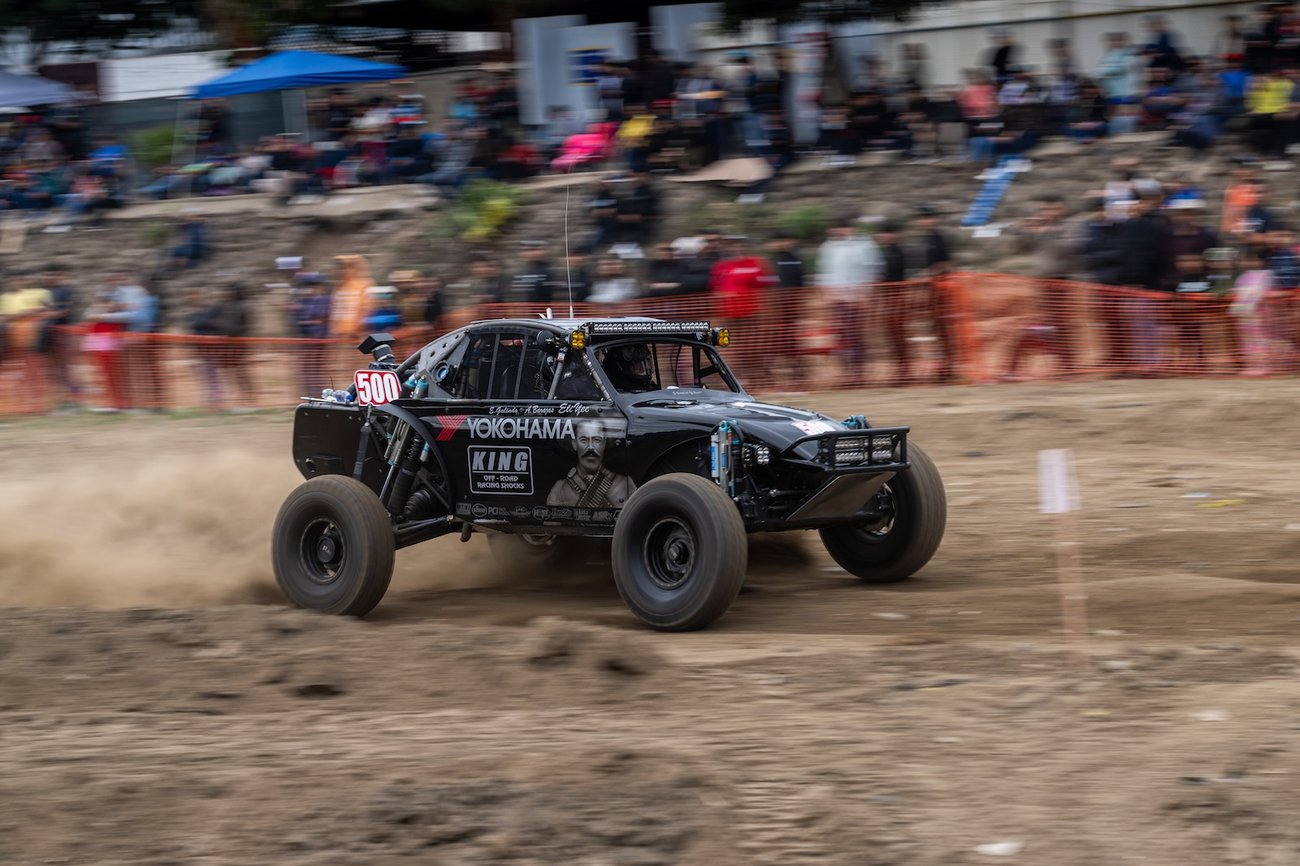 500_111425_B1K_GETSOMEPHOTO_138195 copy