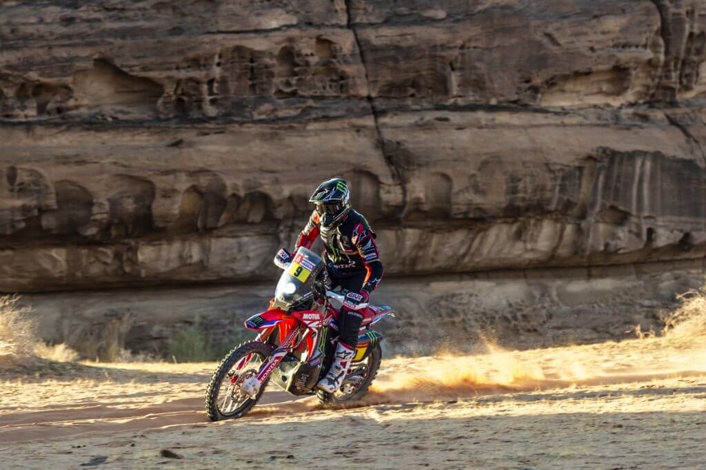 Dakar Rally Ricky Brabec Wins Bike Class Honda Team