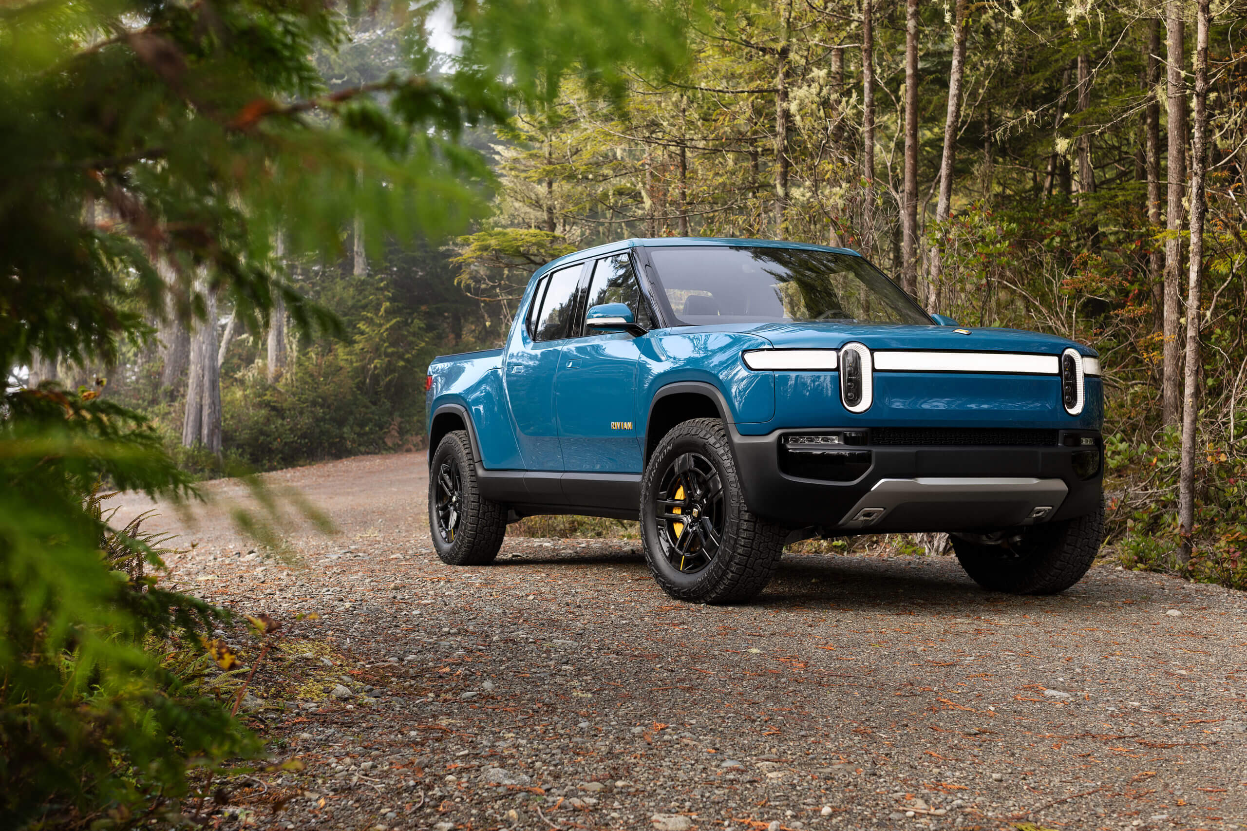 Enhance Safety and Performance on Off-Road Trips with Rivian Vehicle Tie Rods Upgrade