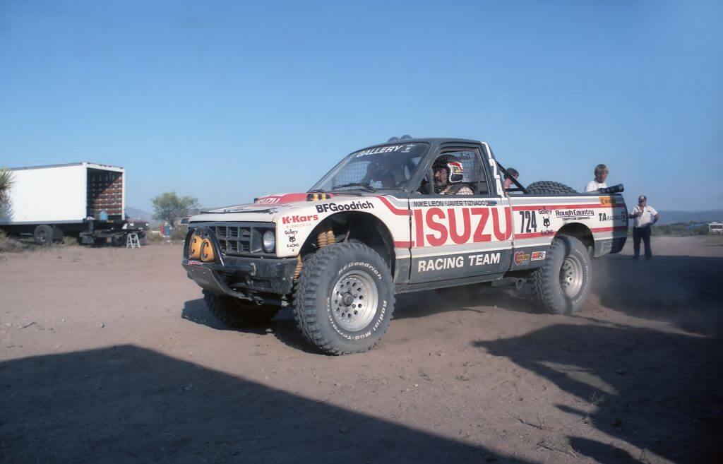 1985 ISUZU 4X4 Pickup Truck BAJA 1000 Race VINTAGE AD 4 Wheel Drive 