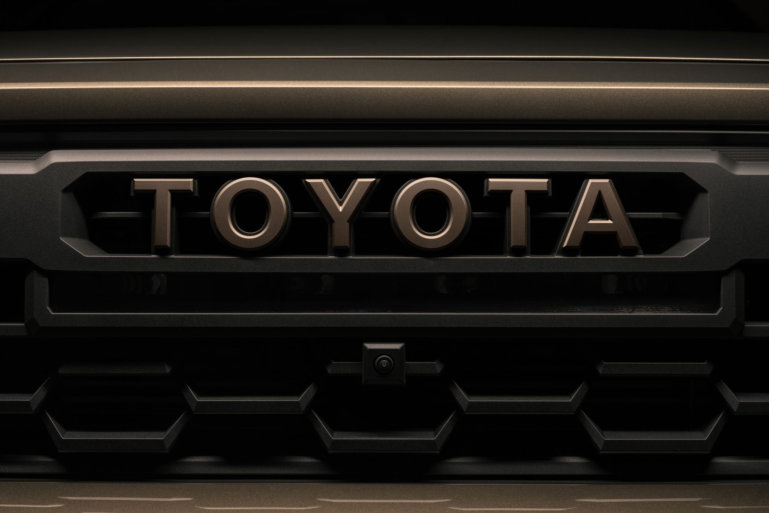 Toyota Tacoma Trailhunter Studio scaled